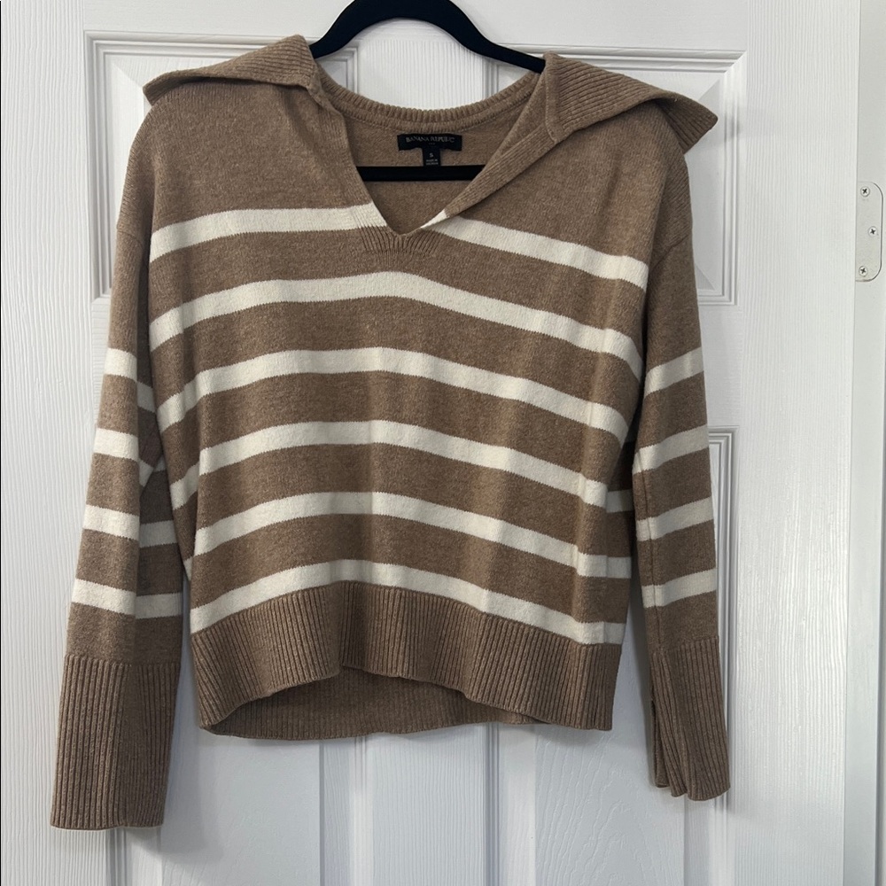 Banana Republic Johnny Collar Sweater